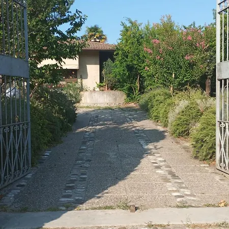Casa Rosmarina פייבה די סוליגו